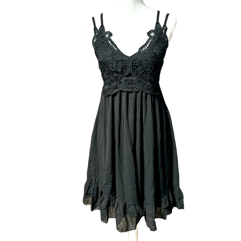 Feager Elegant Black Crochet Lace‎ Spaghetti Strap Dress